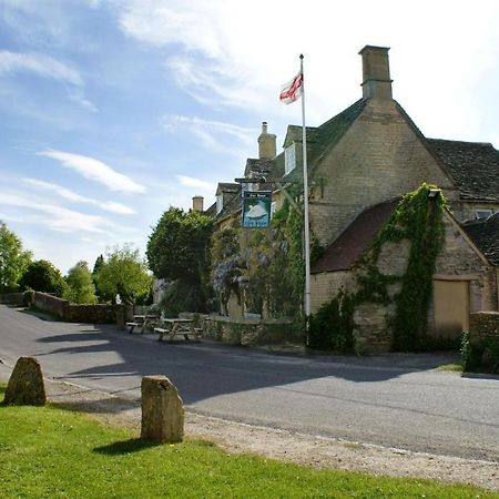 The Swan Inn Swinbrook Burford Εξωτερικό φωτογραφία
