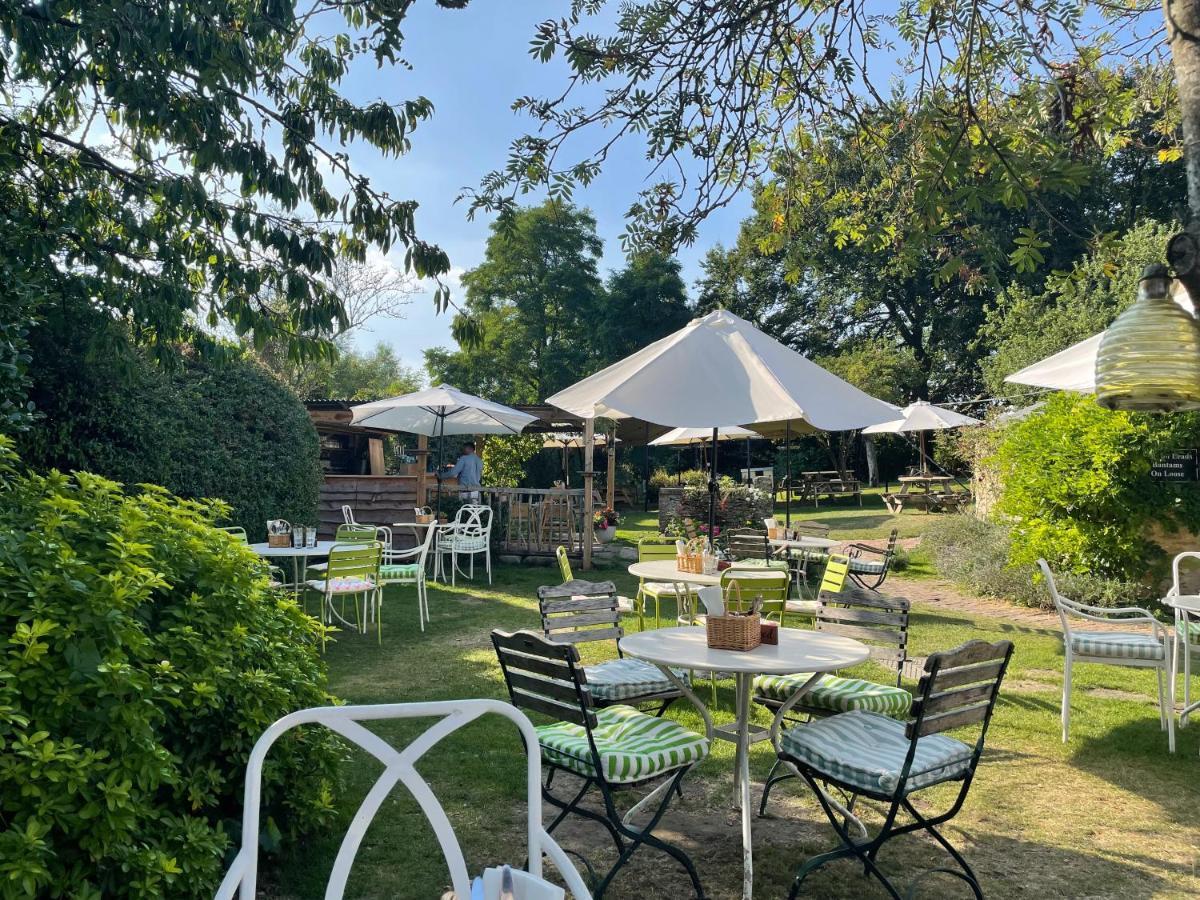 The Swan Inn Swinbrook Burford Εξωτερικό φωτογραφία