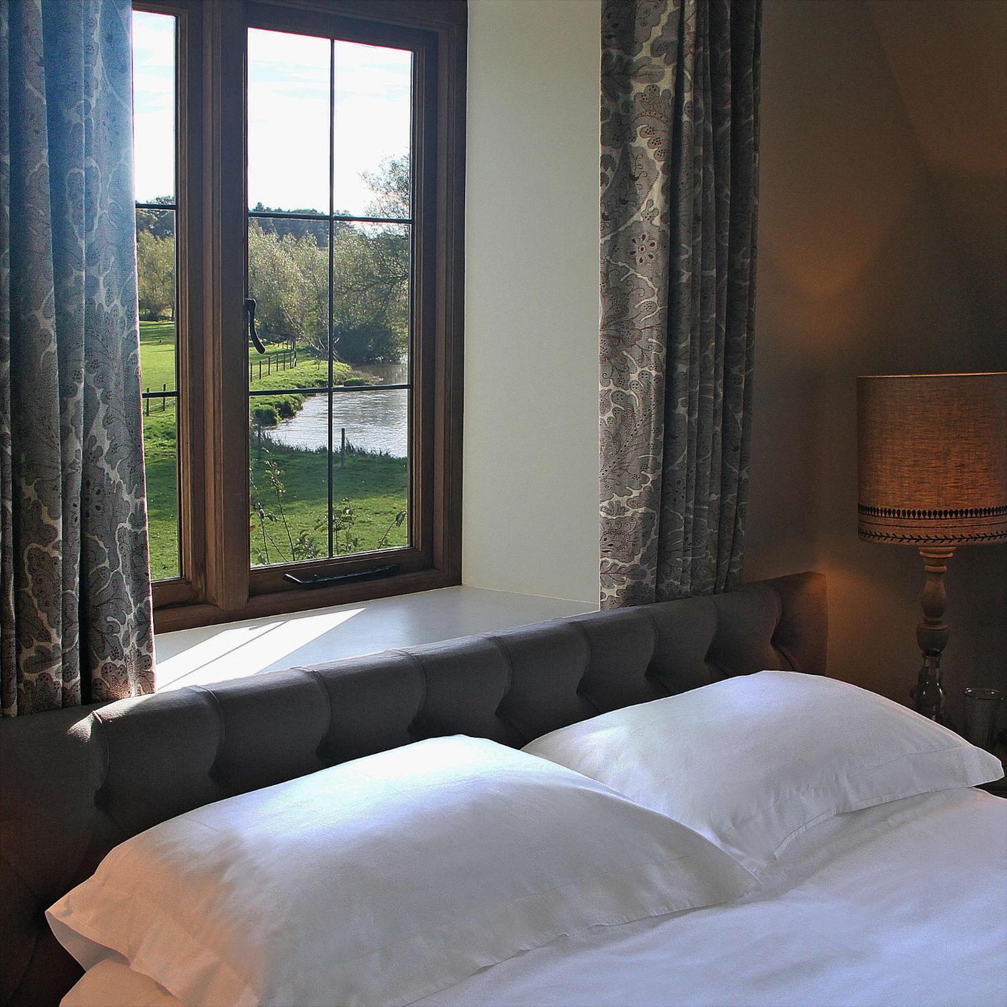 The Swan Inn Swinbrook Burford Εξωτερικό φωτογραφία